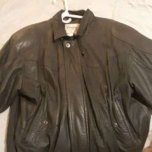 Cougar International leather jacket RN 68773